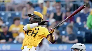 Andrew McCutchen signs minor League deal with Texas Rangers; check details