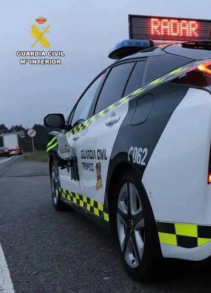 Detenido un conductor que circulaba a 212 km/h y con el carné retirado por la A-381 en Medina Sidonia (Cádiz)