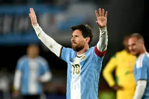 As Messi bows out, Argentines say 'thank you'