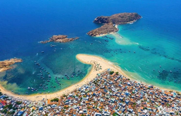 Panoramic view of Hoi An ancient town.