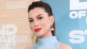 Pregnant Anne Hathaway says doctor feared Hot Ones challenge could trigger early labour