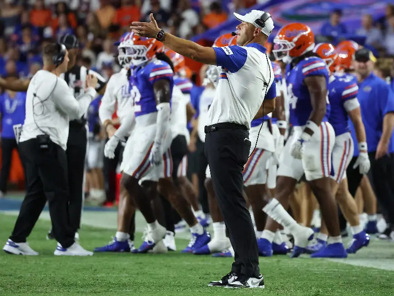 Mike Bianchi: Goodbye and good riddance, Billy Ball — Sumrall’s Florida Gators rout FAU in fun Swamp debut