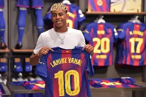 Scott M. Reid: Battle of Barca 10s: Messi and Yamal meet in World Cup final
