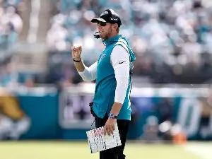 Jaguars coach Liam Coen had the best reaction to game-winning FG