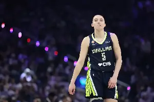Playoff debut shows Wings can go only as far as Paige Bueckers takes them