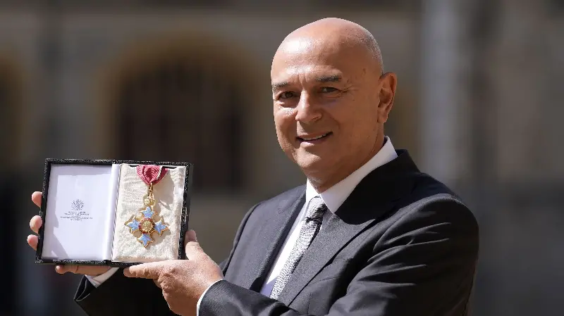 El fin de la era Levy