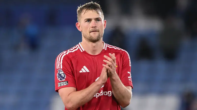 Matthijs de Ligt (Manchester United) - £43 millones