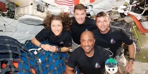 Artemis II astronauts hurtle home from moon toward splashdown