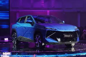 Preview of the upcoming Omoda 4: Will this AI-integrated SUV be manufactured in Vietnam?