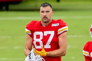 Travis Kelce dishes on wedding to Taylor Swift, shows off his ring