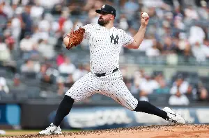 Carlos Rodón dominates as Yankees beat Rays in first game of doubleheader, keep AL East dreams alive