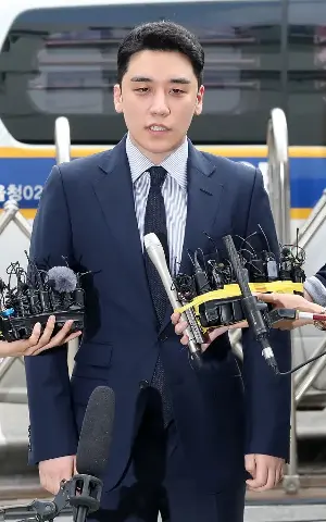 Former BIGBANG Member Seungri Says He Is Already Married After Reports of Baby Due in January