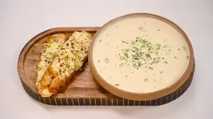 Chef Kunal Kapur shares recipes for creamy potato soup and crispy cheese toast: See step-by-step preparation