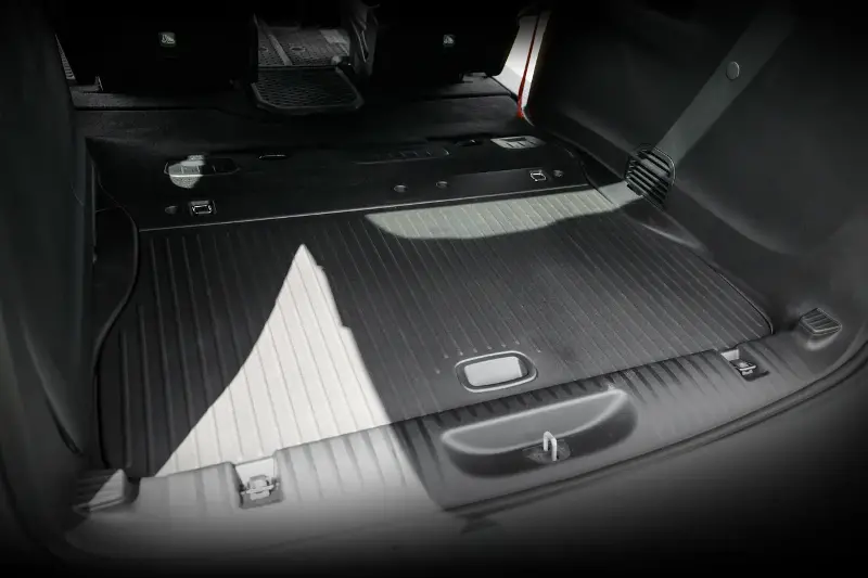 The Chrysler Pacifica Grizzly Peak Concept is your family overlanding vehicle 8 Chrysler Pacifica Grizzly Peak Concept