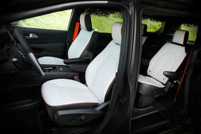 The Chrysler Pacifica Grizzly Peak Concept is your family overlanding vehicle 6 Chrysler Pacifica Grizzly Peak Concept