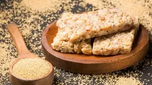 Rajgira Chikki Recipe for a Gluten Free Energy Bar with Amaranth and Natural Sweetness for Balanced Nutrition