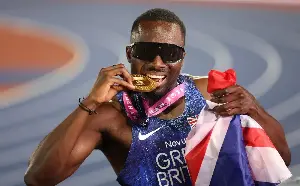 Glave follows Hunt with 100m gold to give GB ‘total domination’