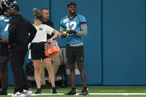 Travis Hunter Has Blunt Retort for Critics of Two-Way Play