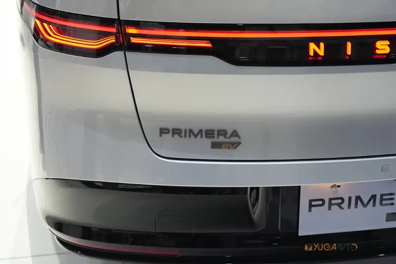 Nissan Primera EV
