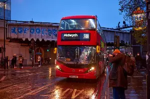 Major overhaul of London bus and tram fares this summer as Mayor reveals new 'hopper' package