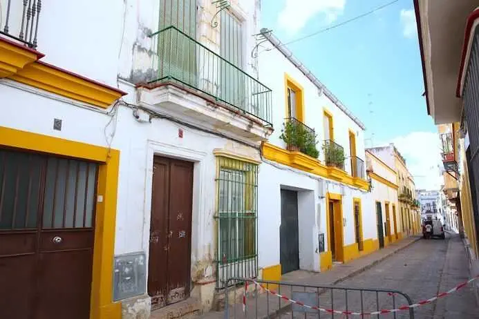 Ayuntamiento inicia el procedimiento de venta forzosa para recuperar una finca en mal estado
