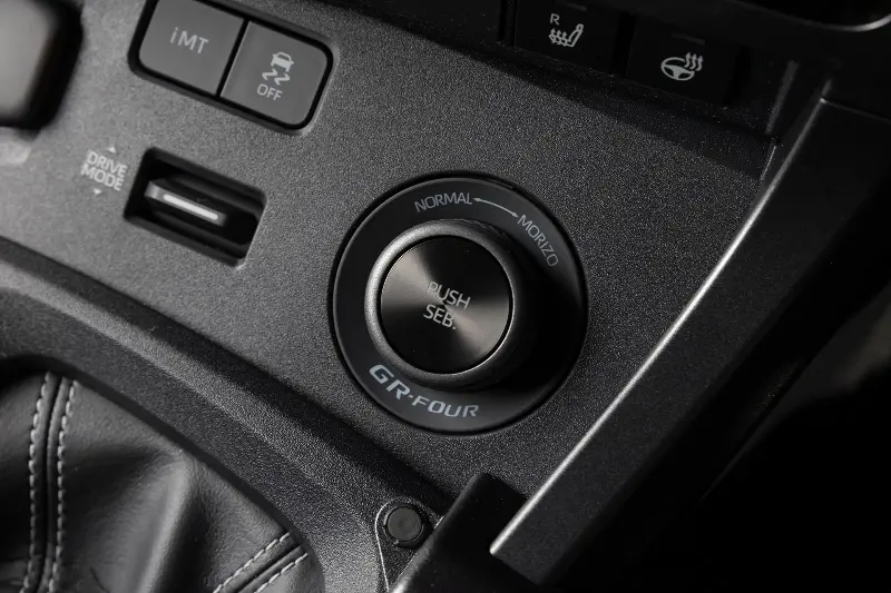 Toyota GR Yaris Sébastien Ogier 9x World Champion Edition