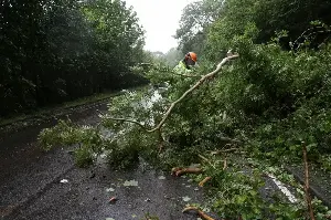 Storm Floris: 90mph winds trigger air, rail and sea chaos