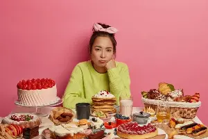 Why do some people love spicy food while others only like sweet food?