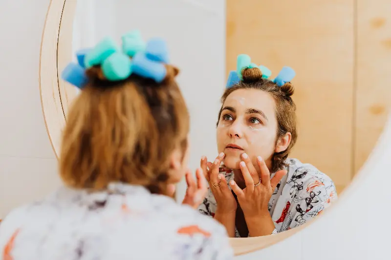 People with acne-prone skin should be careful of the skincare products they use.