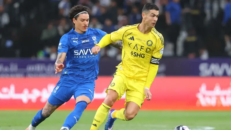 La destrucción del trono y la salida por la puerta principal