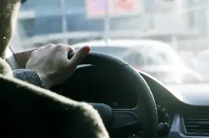 Lori Borgman: Confession of an ambidextrous driver