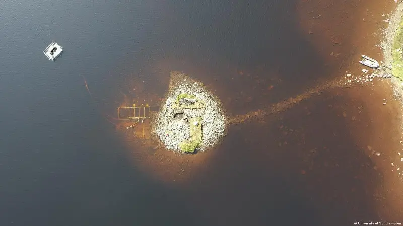Mucho antes de Stonehenge, habitantes del Neolítico construyeron una isla artificial en Escocia