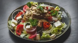 Want to add extra protein to chicken salad? Try this fitness coach-approved recipe with 71 g of protein