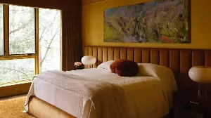 What Color Is Ochre? Here's How to Decorate With This 'Enriched' Yellow Like a Designer
