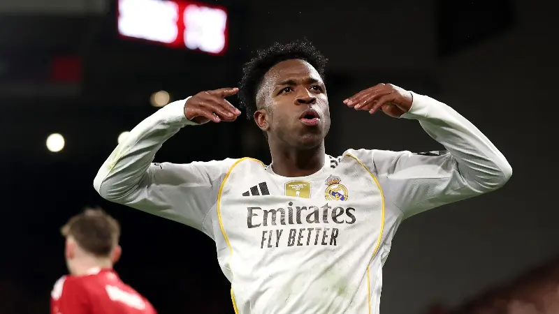 Contracts talks between club and player stalled