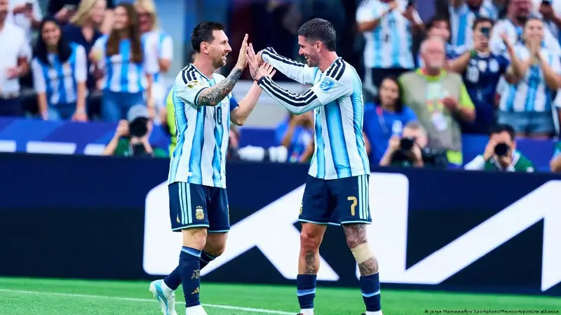 Messi logra récord de 18 goles en la historia del Mundial