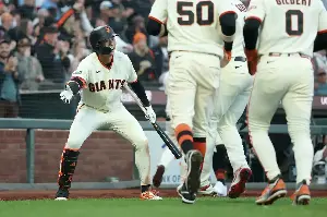 Patchwork lineup, bullpen help SF Giants end skid as starting pitcher exits early
