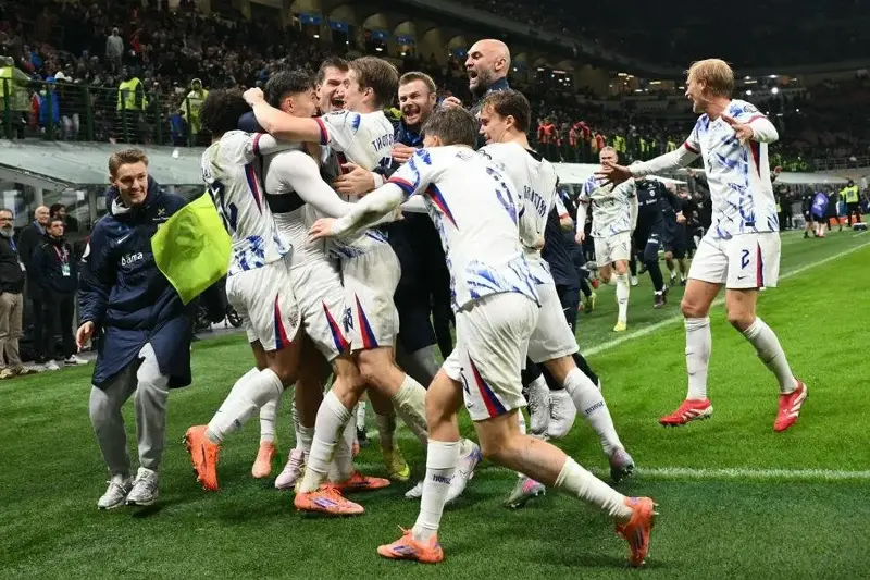 editorial_uefa_com topshot fbl wc 2026 eur qualifiers italy norway (1).jpg