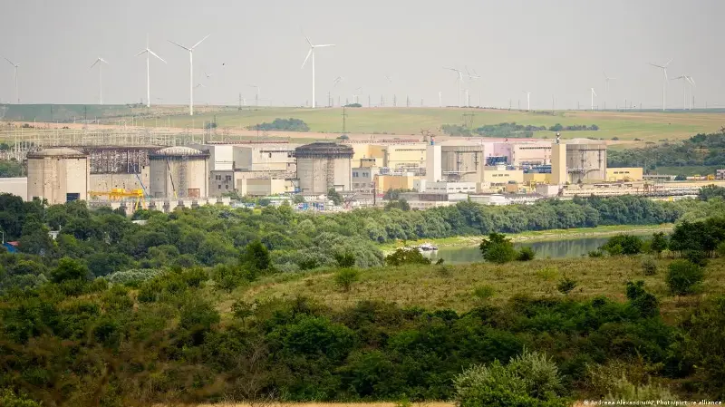Rumania paralizará su central nuclear ante la continuada bajada en el Danubio