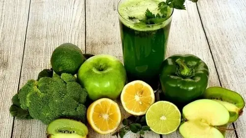 Avoid excessive salt and sweets in your diet: Use polyunsaturated cooking oil like Safflower oil, Mustard oil, etc. Increase the portion size of salad and fruits in your daily diet