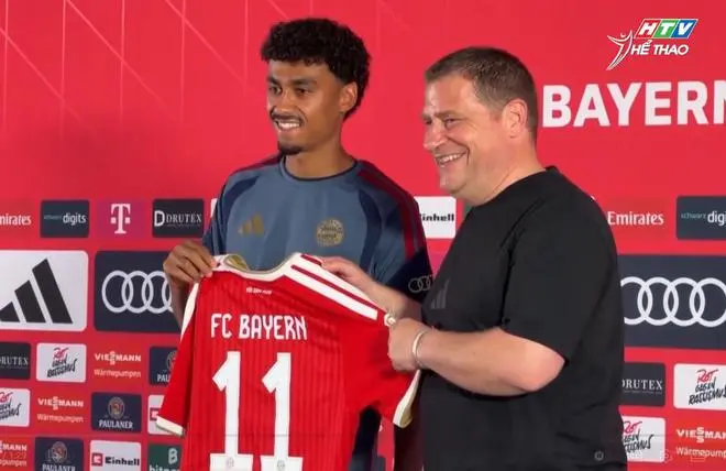 Bayern Munich unveils new signing Nathaniel Brown - Photo 1.