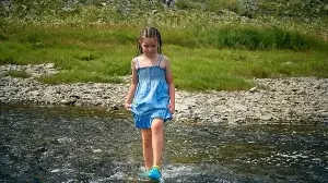 These lightweight cotton dresses for girls will feel like air in peak summer heat: 8 breathable picks