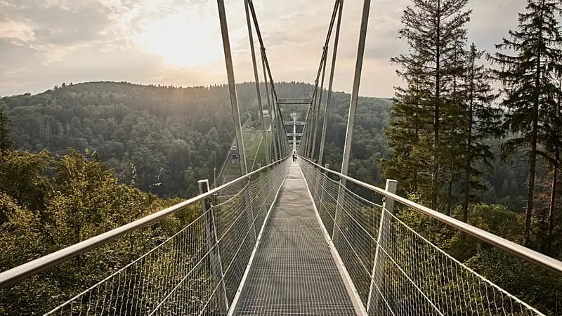 Estos son los puentes colgantes peatonales más largos de Europa y del mundo