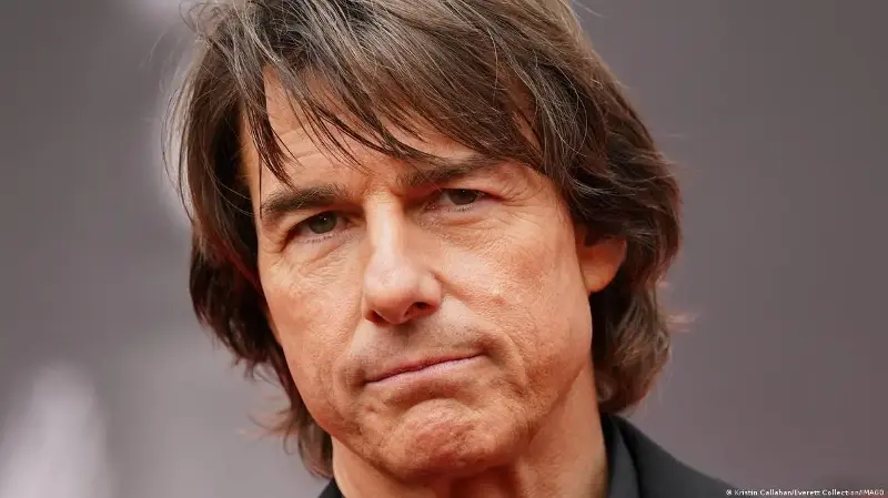 El remedio contra el "doomscrolling" no es una app. Es Tom Cruise
