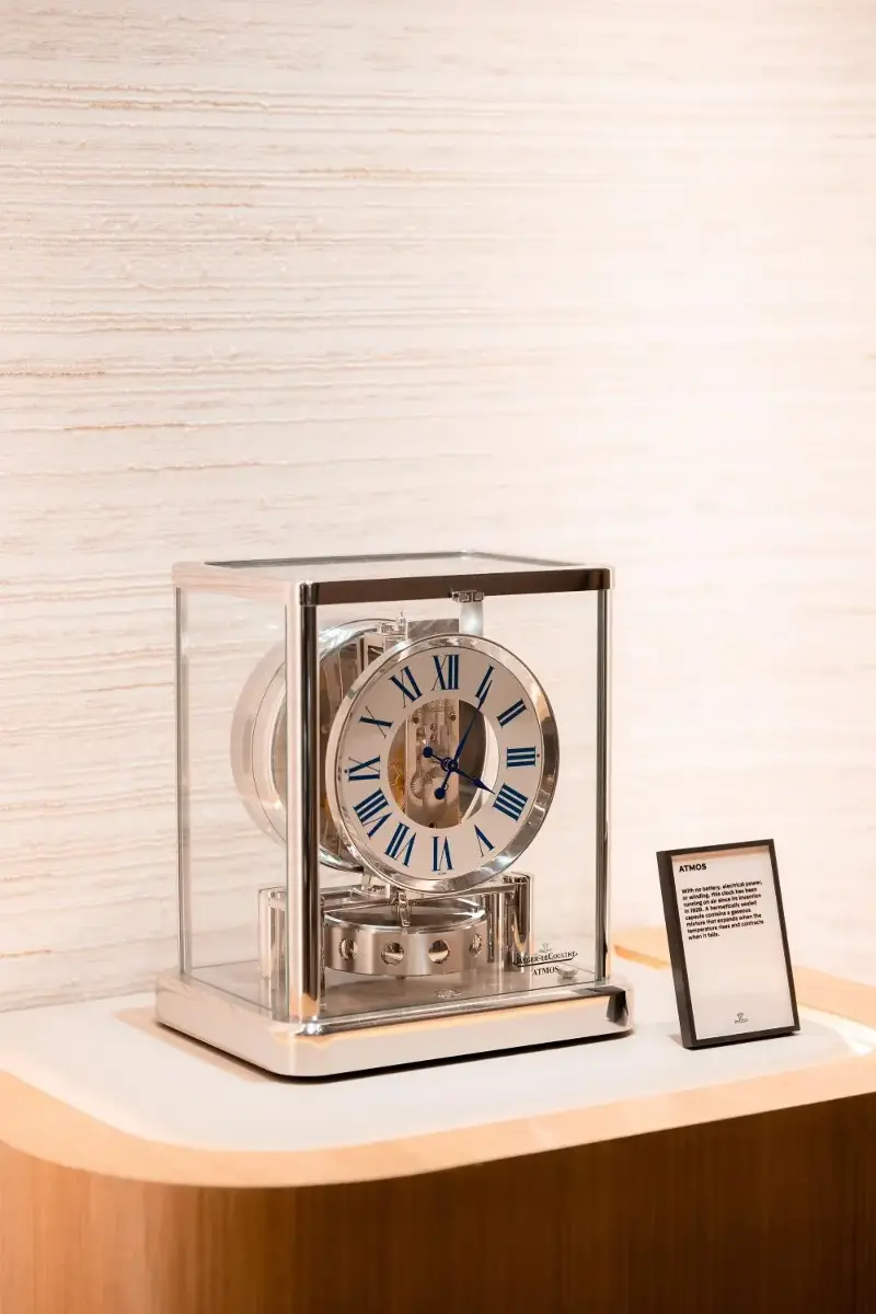 The inventive Atmos clock runs on air. photo: