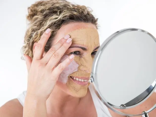 „Öko-Test“: Gesichtsmasken selbst machen statt kaufen