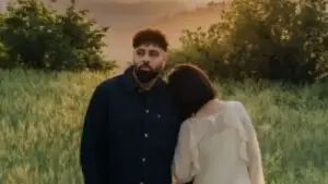 Badshah holds mystery woman close, says universe has ‘a strange way’. Internet wonders if she is Hania Aamir