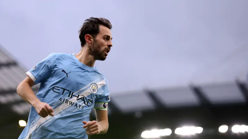 Villa clash marks final farewell