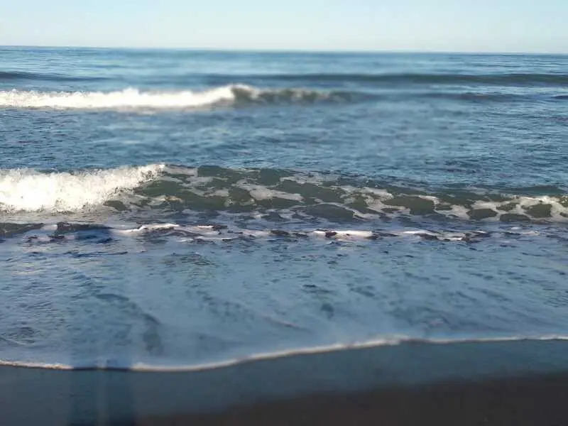 Málaga recomienda evitar el baño en las playas de Campo de Golf, Sacaba, Misericordia y San Andrés