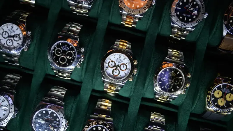 Rolex zet horlogewereld op scherp met 100‑jaar‑Oyster‑teaser